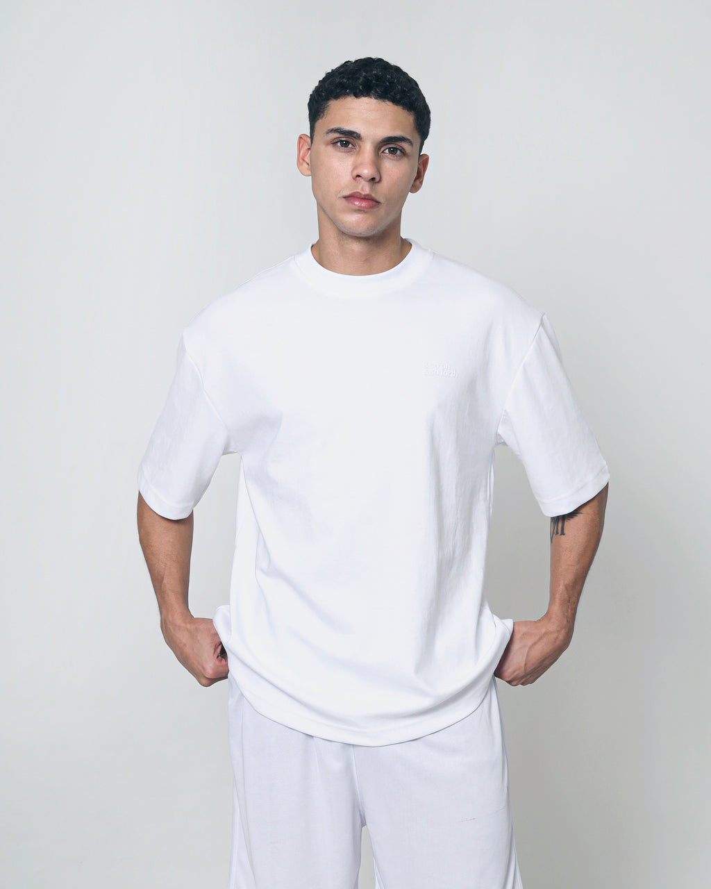 Oversize Tees - Truw White