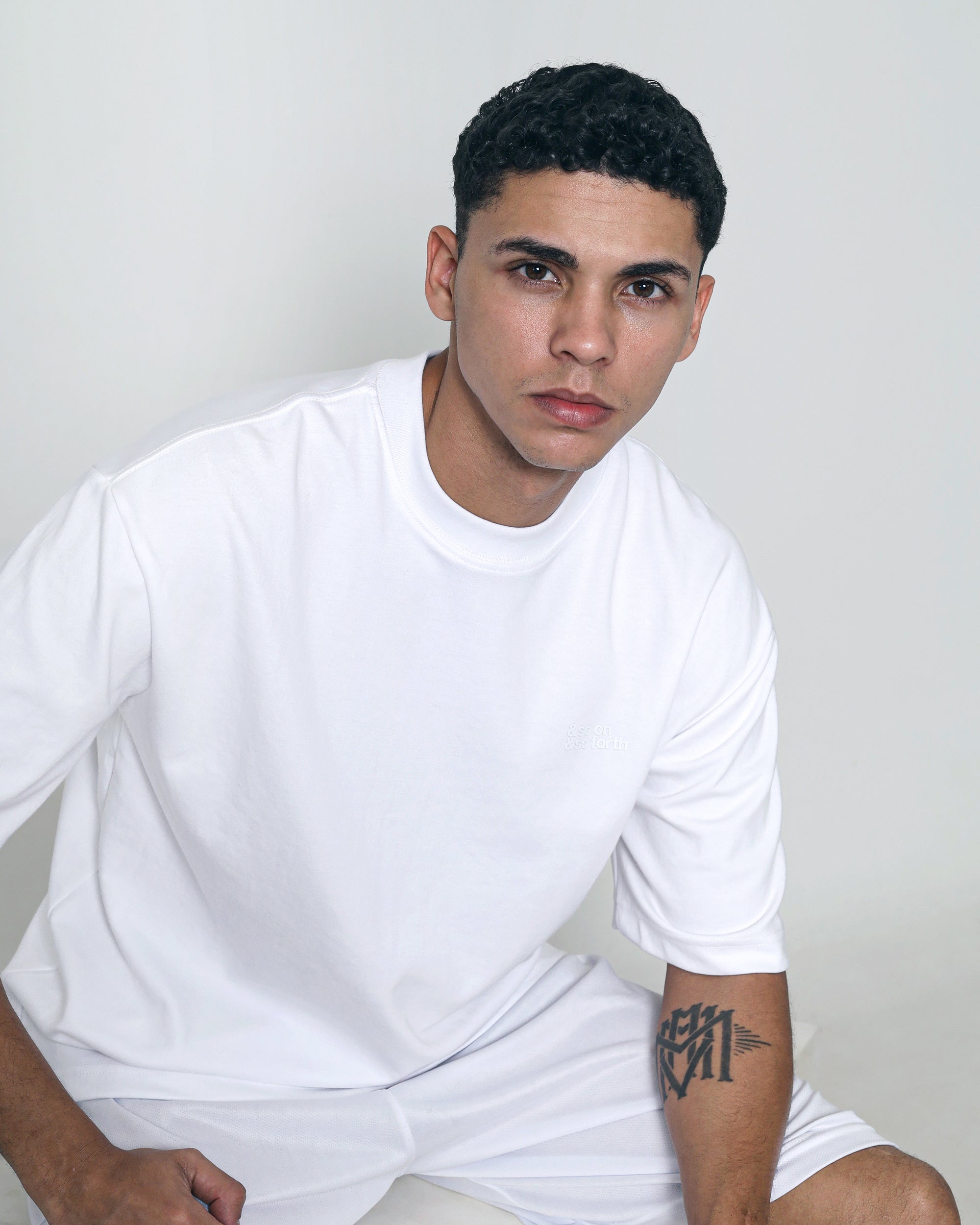 Oversize Tees - Truw White