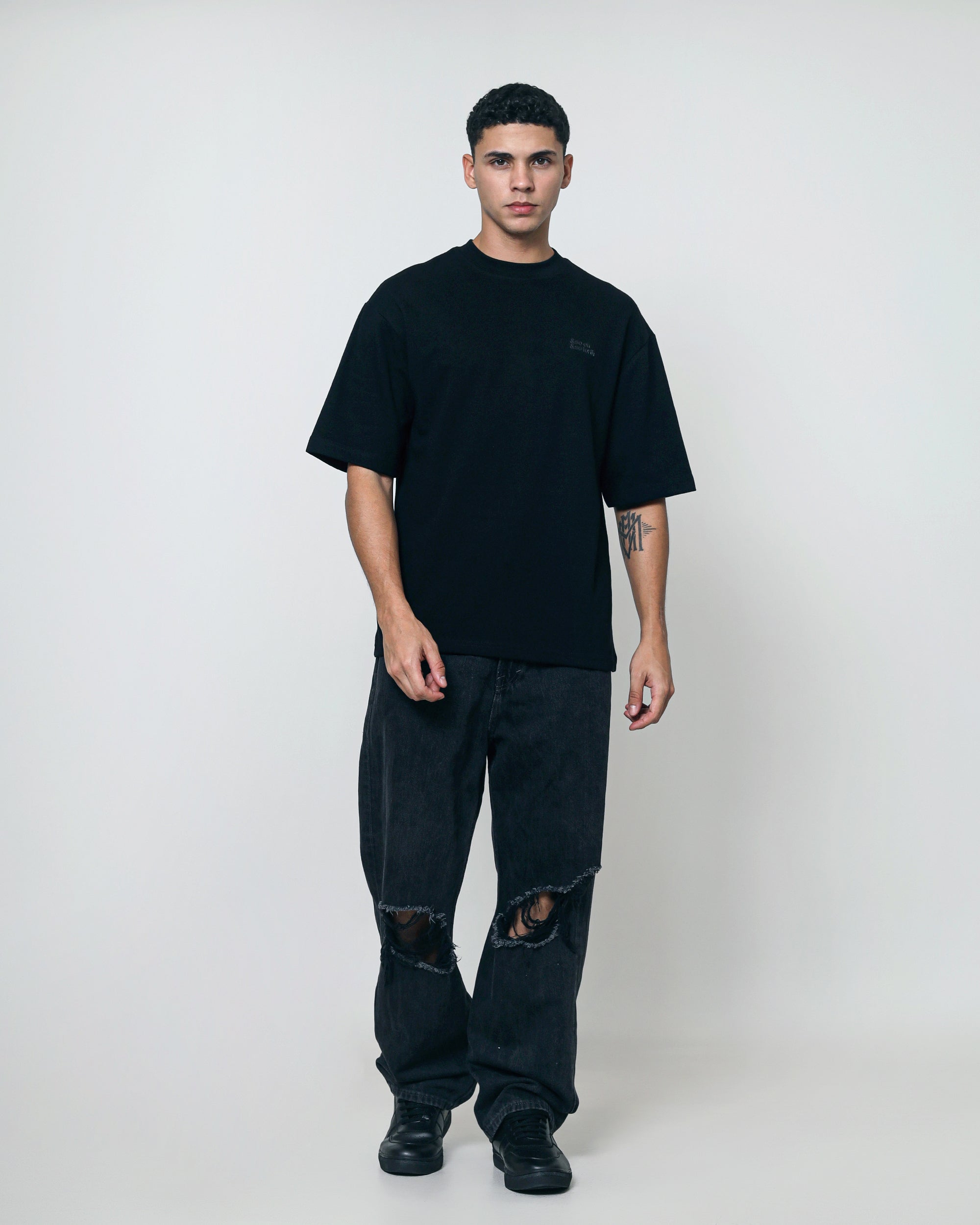 Oversize Tees - Quite Black